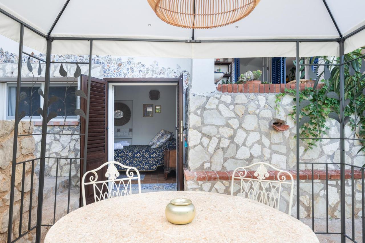 Vfh Villa Flavia Eco B&B - 50 Metri Dal Mare Santa Flavia Exteriör bild