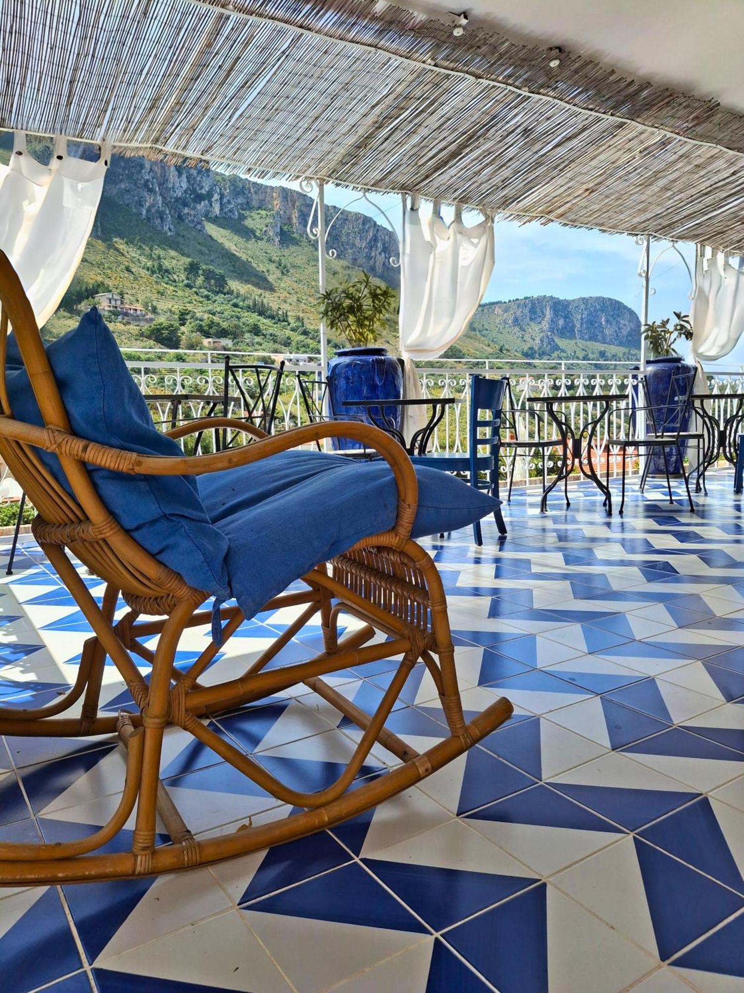 Vfh Villa Flavia Eco B&B - 50 Metri Dal Mare Santa Flavia Exteriör bild