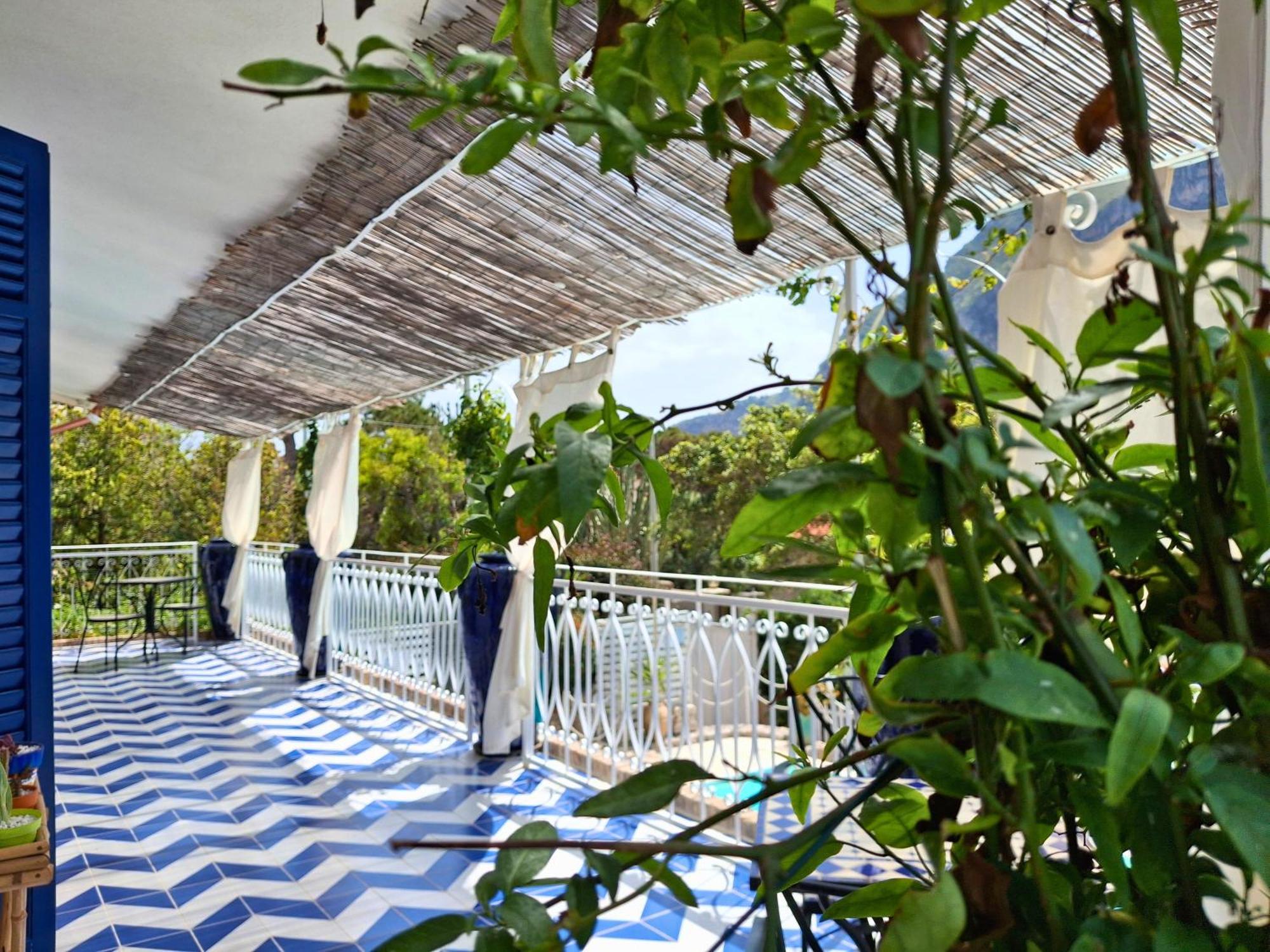 Vfh Villa Flavia Eco B&B - 50 Metri Dal Mare Santa Flavia Exteriör bild